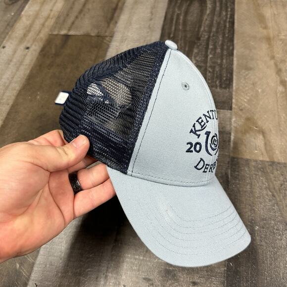 Vineyard Vines 2018 144th Kentucky Derby Trucker Mesh Snap Back Hat Cap NWT - Picture 2 of 9